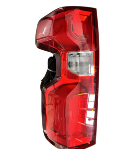 Repuesto de Espejo Lateral Izquierdo Negro de Alta Calidad para Chevrolet Silverado 1500 OE 2019-2023 - Product Image 2