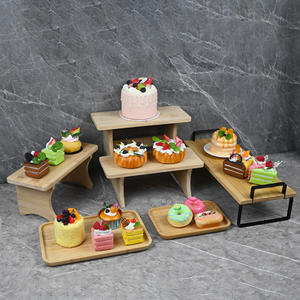 Bambu Üç Katlı Merdiven Pasta <span class=keywords><strong>Stand</strong></span>ı, Düğün Pastaları için Çevre Dostu Özelleştirilebilir Logolu - Product Image 3