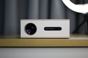 Digital Hd Multimedia Projector Mini Magic Cubic Projector <b>Wireless</b> Video <b>Adapter</b> Projector WL01 LCD Mini Projector WL01 - Product Image 4