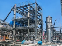 Sistema de Estructura de Acero Modular para Torres y Columnas de Refinerías / Plataforma de Proceso Multinivel con Barandilla de Seguridad