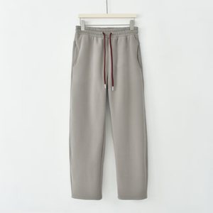 <span class=keywords><strong>Pantalon</strong></span> <span class=keywords><strong>Cargo</strong></span> chaud pour femmes coupe ample survêtement personnalisable couleur unie respirant confortable <span class=keywords><strong>pantalon</strong></span> de survêtement Gym tenue décontracté de tous les jours - Product Image 5