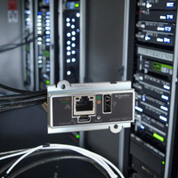 La carte de gestion réseau AP9547 permet une surveillance et une gestion à distance critiques de Easy UPS en stock MOQ1