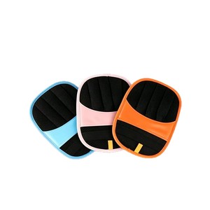 Pet Hair Removal Gloves Round TPR 18x24 <b>For</b> Long Haired <b>Dogs</b> Cats <b>Sofa</b> Clothes <b>Bed</b> Sheets - Product Image 2
