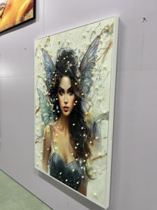 Arte de Pared Colgante Hecho a Mano con Diseño de Hada Mariposa de Lujo, Decoración 3D con Alas de Perlas y Diamantes de Imitación - Product Image 3