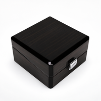 Maßgefertigte Luxus-Holzbox für Manschettenknöpfe mit Klavierlack-Schwarz-Finish, Holzschmuck- und Ringgeschenkbox