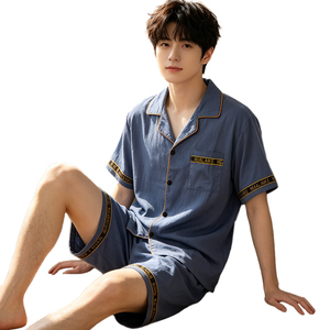 Nueva Colección de Verano al por Mayor de Elegantes Pijamas de Dos Piezas de Manga Corta para <span class=keywords><strong>Hombre</strong></span> con Estampado de Letras para <span class=keywords><strong>un</strong></span> Look Sofisticado - Product Image 1