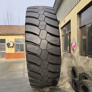 Neumáticos Radiales <span class=keywords><strong>Kebek</strong></span> E4 40.00r57 33.00 R51 de Alta Calidad para Camiones, Montacargas, Cargadores OTR y Manipuladores Telescópicos en Venta - Product Image 3