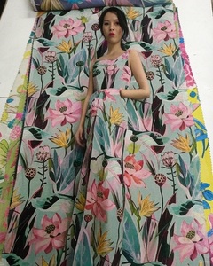 Tela Ligera de Algodón 100% con Impresión Digital Personalizada de Alta Calidad 2026 para Confección de Prendas y Vestidos - Product Image 4