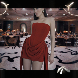 Robe mini sans bretelles pour femmes, robe de soirée drapée, robe de cocktail rouge - Product Image 3