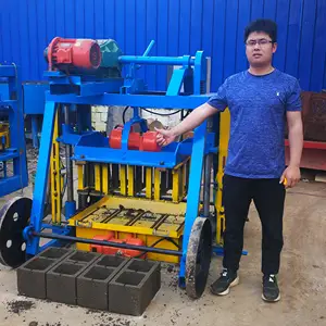 Qtj4-40大轮移动式液压摊铺机自动空心砌块蛋水泥制造机制造