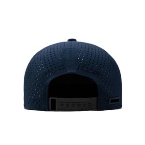 หมวกแก๊ปแบบมีรูระบายอากาศ 5 แผง ปีกแบน ปรับขนาดได้ พร้อมโลโก้แบบกำหนดเอง ป้ายยางกันน้ำ สำหรับกอล์ฟ - Product Image 3