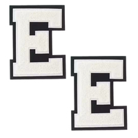 Op maat gemaakte chenille konijnen-borduurpatches met vliesstof voor kleding, tassen & hoeden