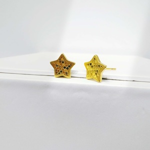 Pendientes geométricos hipoalergénicos de plata de ley 925 OEM, diseño minimalista redondo, chapados en oro para verano, para mujer. - Product Image 2