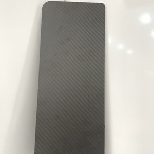 Plaque pliable légère flexible en fibre de carbone pour meubles incurvés et cadres d'engrenages médicaux - Product Image 1