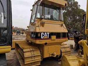 Usado para excavadora forestal Cat D4g con componente de motor central Maquinaria de segunda mano a la venta - Product Image 4