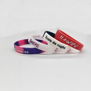 Pulsera de Silicona para Eventos, Accesorio Duradero y Elegante - Product Image 2