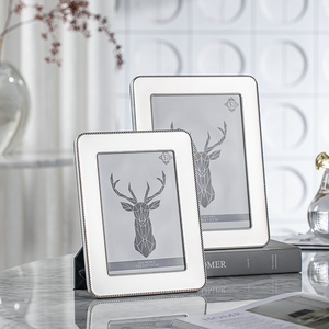 라이트 럭셔리 실버 미러 스테인레스 스틸 사진 프레임 호텔/거실 데스크탑 크리 에이 티브 가정용 금속 사진 프레임 - Product Image 3