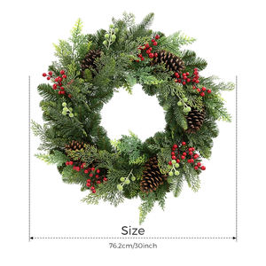 Guirlande de Noël intérieure moderne et écologique personnalisée, guirlande de Noël artificielle en PVC avec baies rouges - Product Image 2