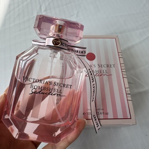 Spray Corpo Profumato per Donne, Fragranza a Lunga Durata, Eau De Parfum 100ml, Victoria Secret Originale, Profumo di Lusso - Product Image 5