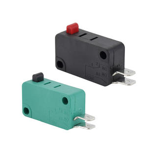 Torche de soudage MIG/MAG 500W avec interrupteur micro, accessoires de bouton central et de poignée pour un soudage efficace - Product Image 2