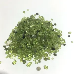 Wholesale Natural Bulk Reiki Crystals Healing Stone Crystal Chips Olivine peridot Crystal Gravel