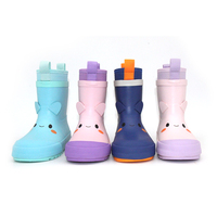 Adorables bottes de pluie roses pour enfants avec des oreilles 3D, design de visage souriant de dessin animé, bottes Wellington en caoutchouc naturel imperméables pour filles