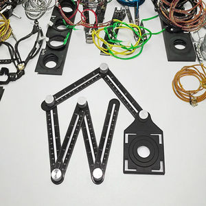 Règle multifonctionnelle en aluminium à six côtés Localisateur d'origine pratique pour le travail du bois Positionnement <span class=keywords><strong>Gabarit</strong></span> <span class=keywords><strong>de</strong></span> mesure multi-<span class=keywords><strong>angle</strong></span> - Product Image 2