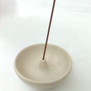 ที่วางธูปเซรามิกแบบพรีเมี่ยมสำหรับธูปและธูป - Product Image 2