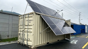 Phòng lạnh năng lượng mặt trời 10ft/<span class=keywords><strong>20ft</strong></span> độc lập, sử dụng máy Copeland, tấm pin đơn tinh thể, dùng để bảo quản trái cây và rau quả ở nông trại xa xôi - Product Image 3