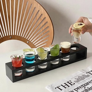 Ensemble de verres <span class=keywords><strong>à</strong></span> liqueur personnalisables Support en bois Mini gobelet 1 oz Verre <span class=keywords><strong>à</strong></span> liqueur Tequila avec vitrine Plateau en bambou - Product Image 5
