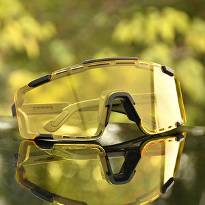 <span class=keywords><strong>Gafas</strong></span> deportivas polarizadas de alta calidad Protección UV <span class=keywords><strong>Gafas</strong></span> de ciclismo al aire libre de moda-Venta directa de fábrica - Product Image 3