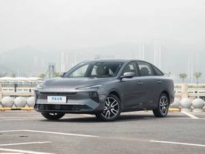 2024 2025 Roewe D6 Boutique Flagship Safe Cars Berline 4 portes 5 places pour adultes Fabriqué en Chine - Product Image 2