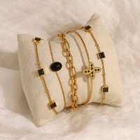 Bracelet ouvert Bowei Star plaqué or 18 carats en acier inoxydable, bijou minimaliste en forme d'étoile résistant à la décoloration