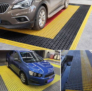 Grille de sol à carreaux réutilisable facile à installer sous le gril Tapis de sol imbriqués <span class=keywords><strong>pour</strong></span> carrelage de lavage de voiture Grille de sol <span class=keywords><strong>pour</strong></span> garage de voiture <span class=keywords><strong>pour</strong></span> maisons - Product Image 5