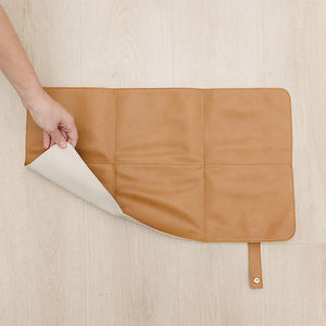 Matelas à langer en cuir végan respirant pliable et imperméable à l'eau - Product Image 5
