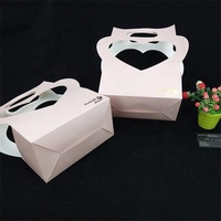 Panier à fleurs en papier kraft/carton personnalisé de haute qualité en forme de cœur, boîte cadeau pour fleurs, emballage pour fleurs