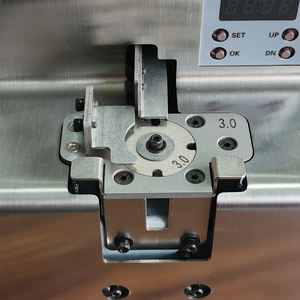 RONGYI الفولاذ المقاوم للصدأ رمادي جديد قابل للتعديل سرعة دوارة مستطيل مغذي 2 طبقات 1 سنة الضمان L82 * W122.4 * H149.4 - Product Image 4