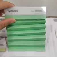 Tissu pour stores alvéolaires en gros, style uni turquoise, 16 mm, filtrant la lumière, anti-UV, imperméable et écologique