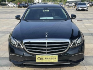 <span class=keywords><strong>Mercedes</strong></span> Benz <span class=keywords><strong>Clase</strong></span> E <span class=keywords><strong>2018</strong></span> E200 Sport Sedán LHD Usado, Auto de <span class=keywords><strong>Segunda</strong></span> <span class=keywords><strong>Mano</strong></span> para Exportación - Product Image 2