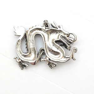 จี้มังกรสแตนเลสชุบทอง 18K ขายส่ง สำหรับผู้ชาย สไตล์ยุโรปอเมริกา เครื่องประดับตามปีนักษัตรจีน - Product Image 3