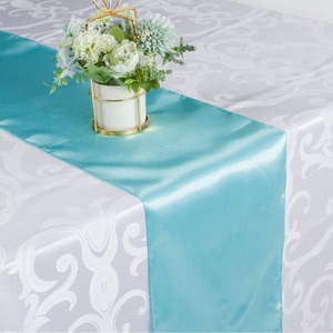 <span class=keywords><strong>Chemin</strong></span> <span class=keywords><strong>de</strong></span> <span class=keywords><strong>table</strong></span> en satin <span class=keywords><strong>de</strong></span> luxe personnalisable pour mariage, fête, décoration <span class=keywords><strong>de</strong></span> la maison - Lavable et écologique - Product Image 1