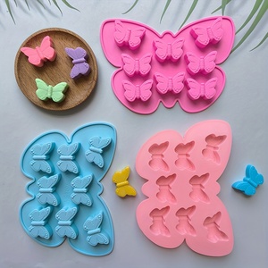 La fábrica MUYULINS puede personalizar un molde para caramelos con forma de mariposa de 8 cavidades, molde de silicona antiadherente LFGB, sin BPA, para gomitas y chocolate. - Product Image 5