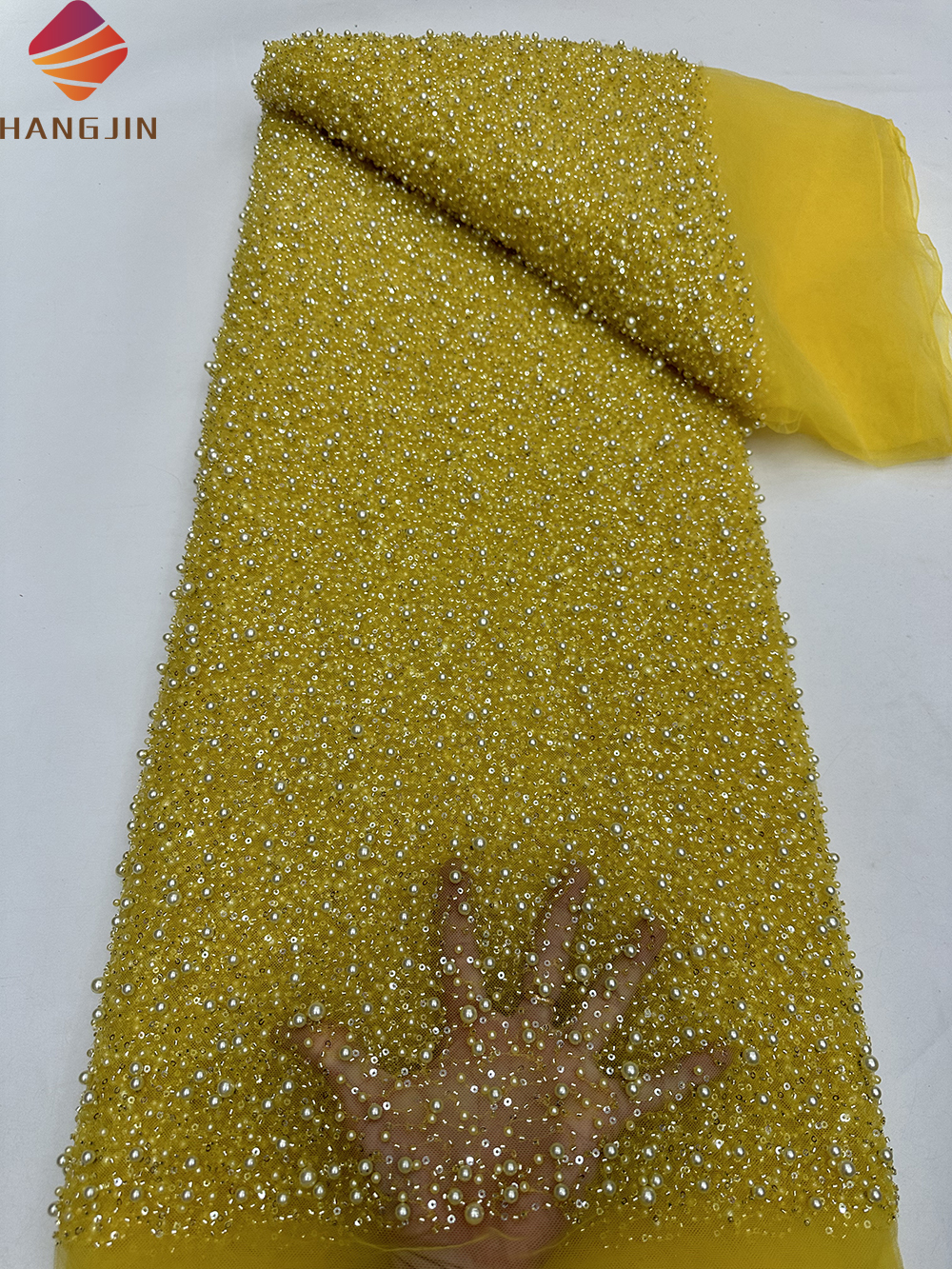 Jaune