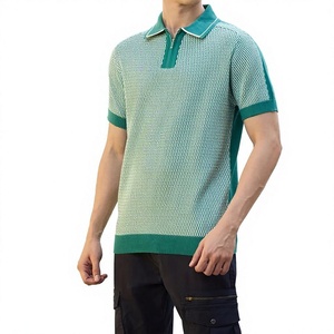 เสื้อโปโลผู้ชายสีเขียวลายเรขาคณิต แขนสั้น สวมใส่สบาย ระบายอากาศได้ดี ผลิตจากผ้าฝ้าย เหมาะสำหรับใส่เล่นกอล์ฟหรือใส่ลำลอง - Product Image 4