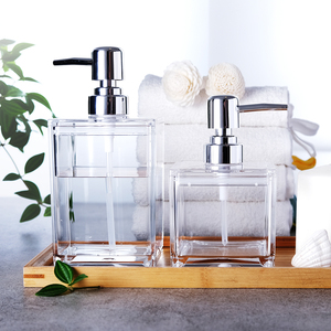 Ensemble <span class=keywords><strong>de</strong></span> distributeurs <span class=keywords><strong>de</strong></span> savon carrés transparents en acrylique grande capacité, flacons <span class=keywords><strong>de</strong></span> lotion incassables en PMMA 3 tailles avec pompe, éclat cristallin pour un <span class=keywords><strong>bain</strong></span> facile - Product Image 2