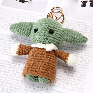 Figura de dibujos animados de ganchillo a mano, llavero de <span class=keywords><strong>Yoda</strong></span>, juguetes de animales de <span class=keywords><strong>peluche</strong></span> de punto, bolso de felpa Amigurumi <span class=keywords><strong>Yoda</strong></span>, regalo Fumy para niños - Product Image 1