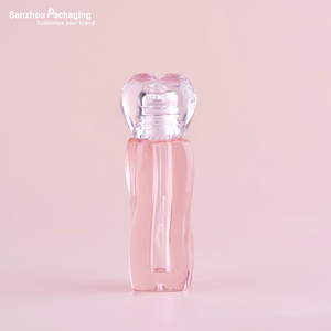Cute Chunky Heart Topper Lip Gloss Tube Unique Transparent Liquid Lip Oil Bottle 2ml - Product Image 3