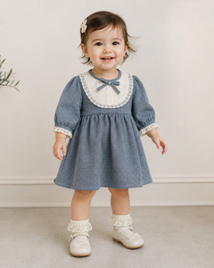 Robe vintage en dentelle à manches bouffantes pour bébé fille avec détail ruban pour séances photo - Product Image 3