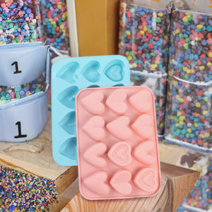 Molde de Silicona Ecológico sin BPA de 12 Cavidades en Forma de Corazón para Pastel de Chocolate y Caramelos, Herramientas de Cocina para Repostería DIY - Product Image 3