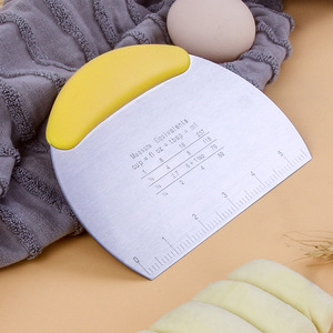 Stainless Steel Graduated Spatula Semi Circular Dough Cutter For Baking Cake Tools With Measurement Markings - Product Image 3
